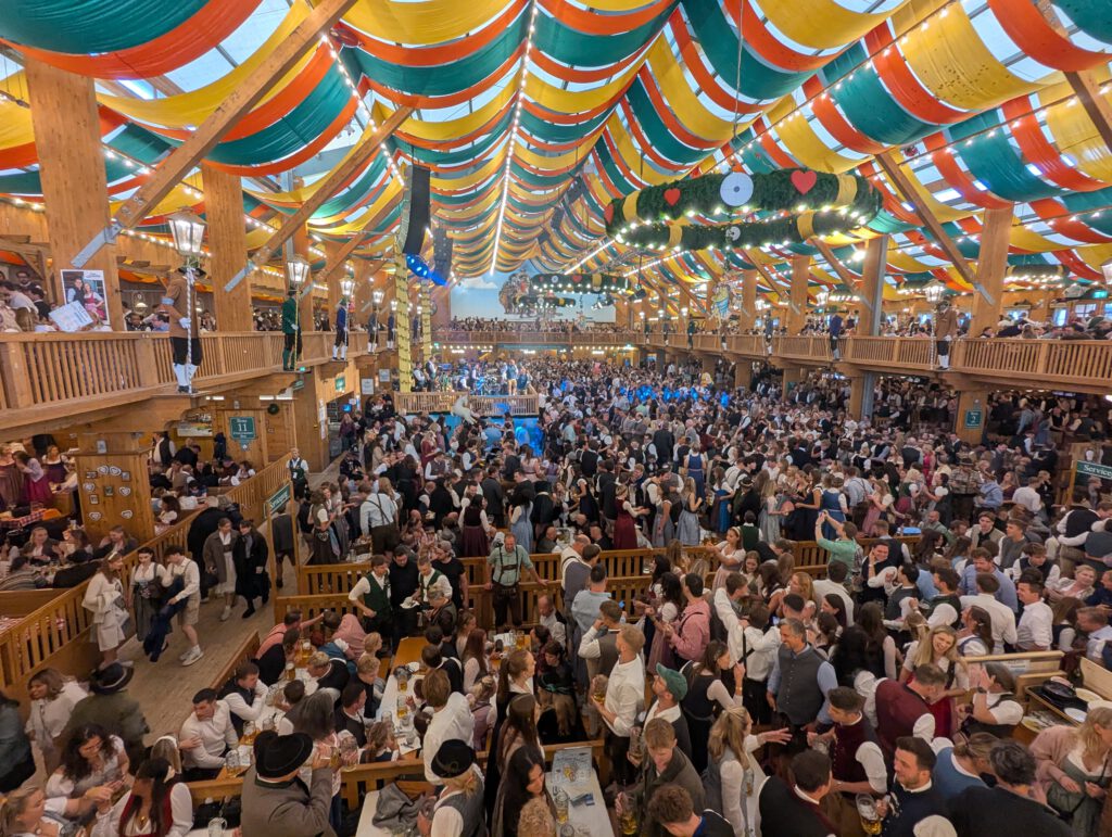 The crowd at Schützen-Festzelt, 2025
